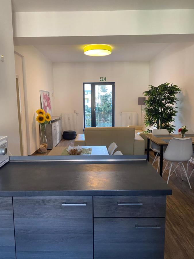 Monteurzimmer In Bielefeld - Mitte Esterno foto