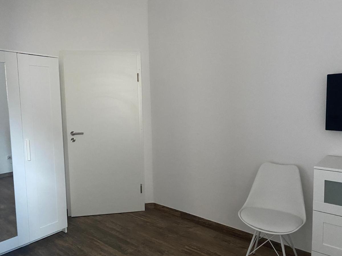 Monteurzimmer In Bielefeld - Mitte Esterno foto