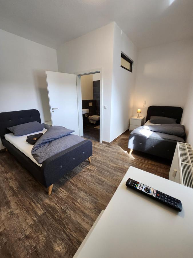 Monteurzimmer In Bielefeld - Mitte Esterno foto